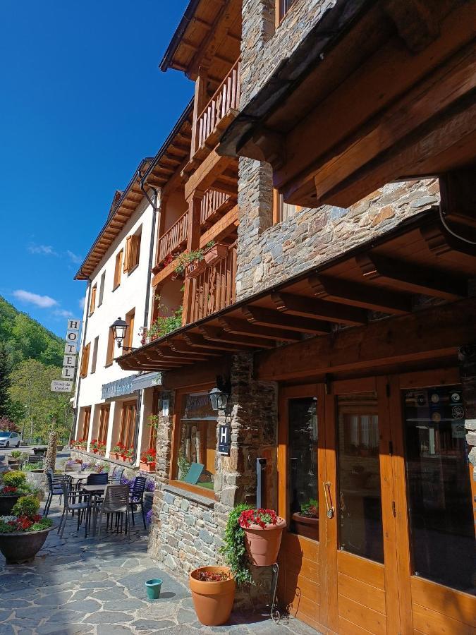 Hotel Llacs De Cardos Tavascan Luaran gambar